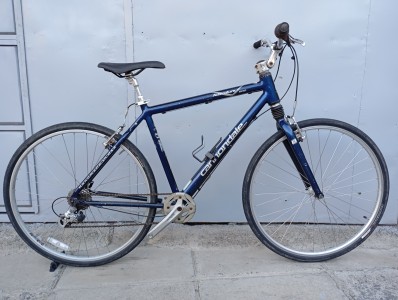 Cannondale Adventure 800