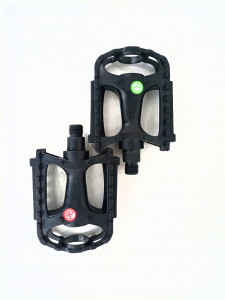 Plastic Pedals 9/16