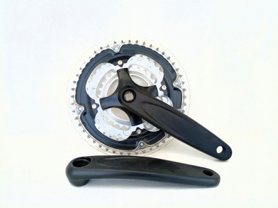 Crank set 42